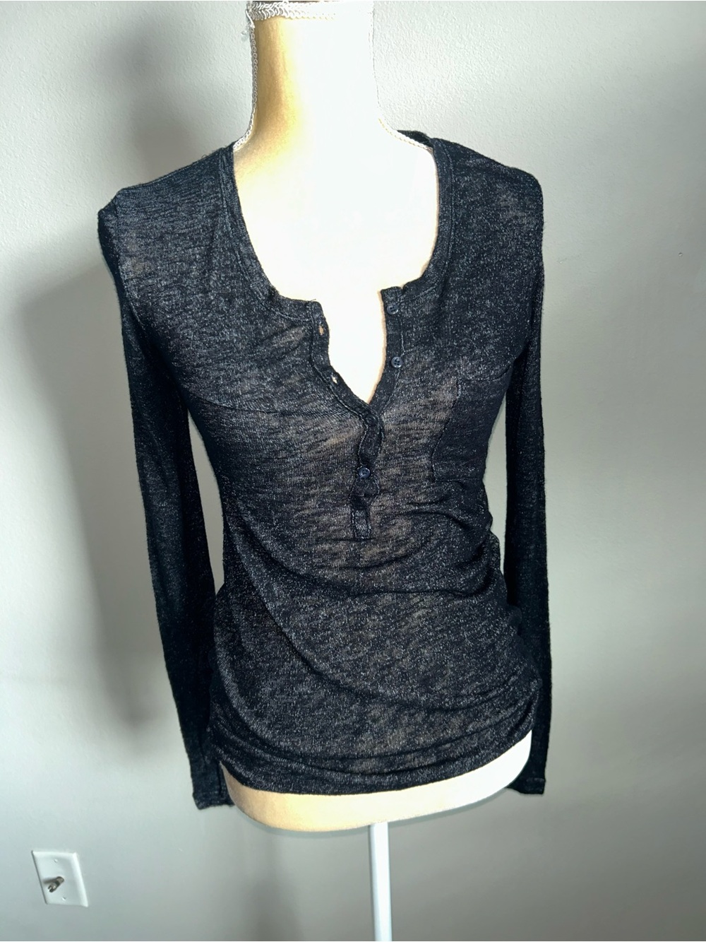 NEW Rails Women’s Black Long-Sleeve Henley Top Sz S